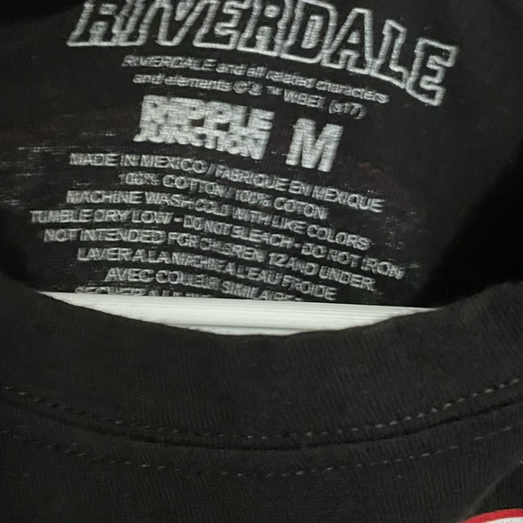 RIVERDALE South Side Serpents T-Shirt - Picture 3 of 3